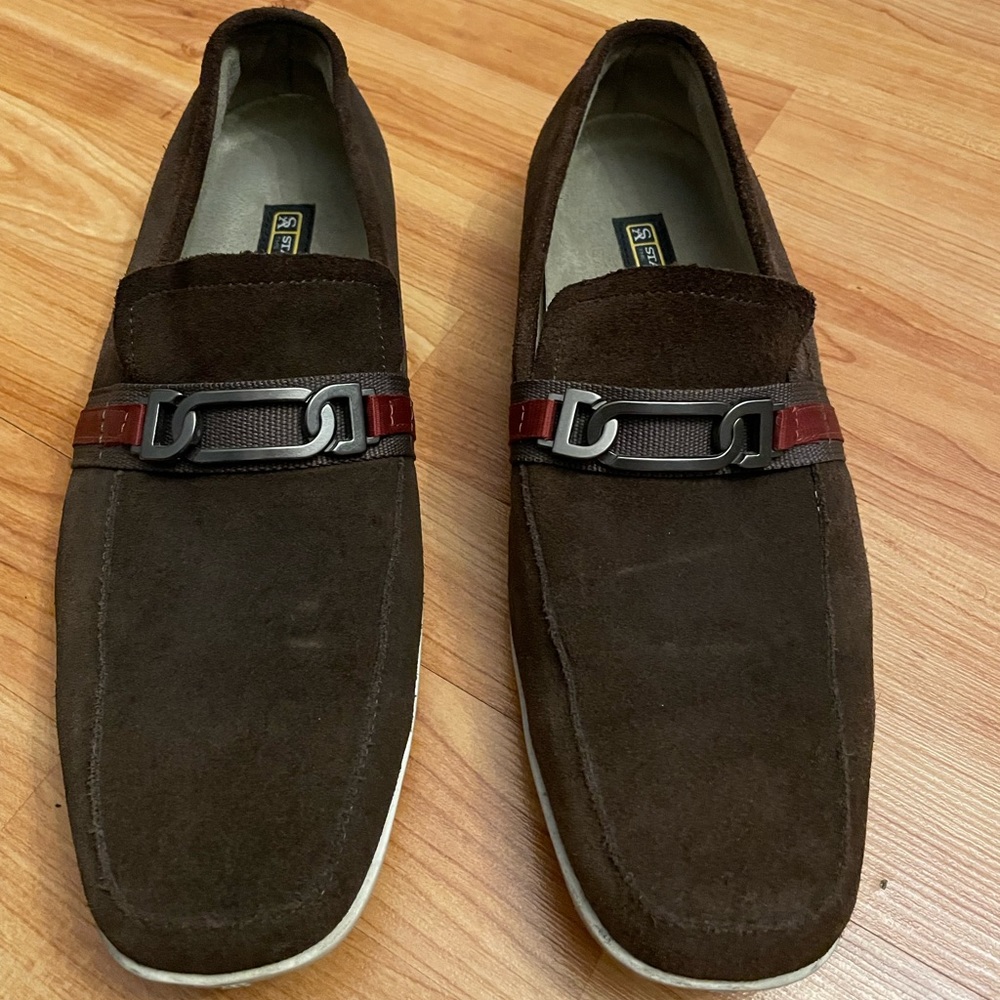 Chocolate brown suede loafers.